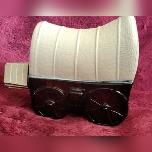 Vintage Avon Covered Wagon Aftershave Bottle from the 1960s or 1970s,